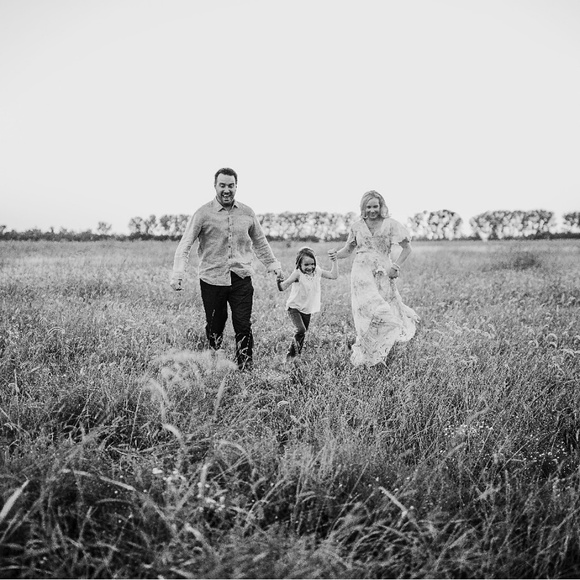 Meet your Posher, Nikki - Picture 2 of 3